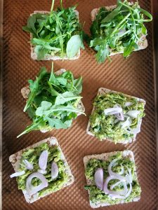 Avocado-Rice-Cracker-Snacks-225x300