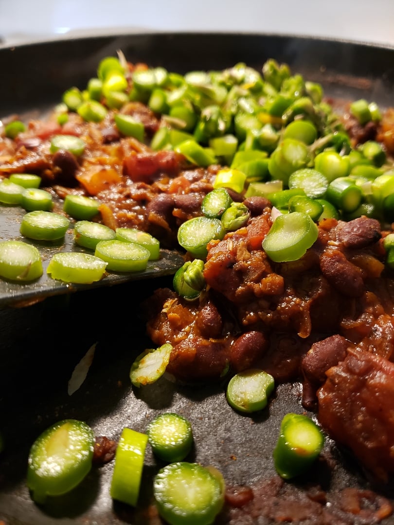 Black Beans with asparagus