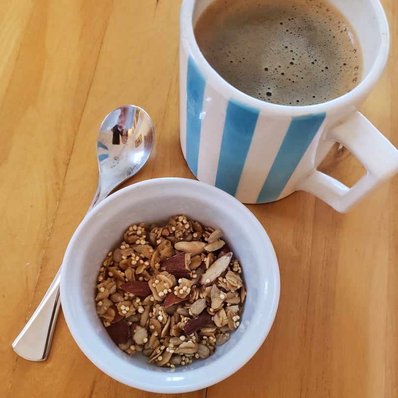 Granola wth. coffee-1