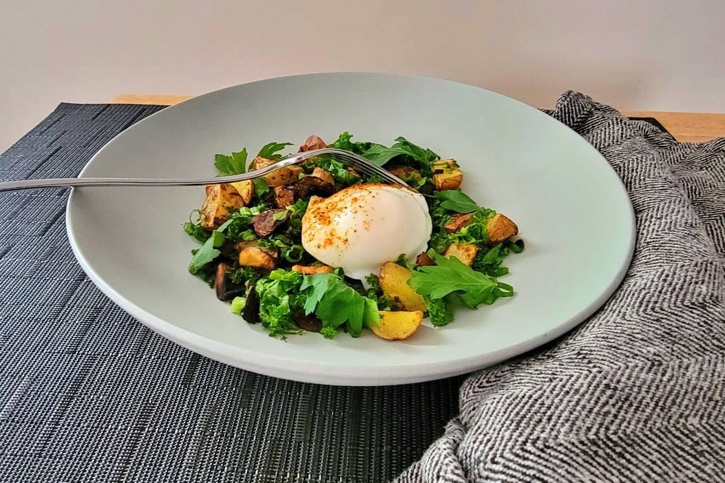 Potato & Mushroom Homefries w Poached Egg