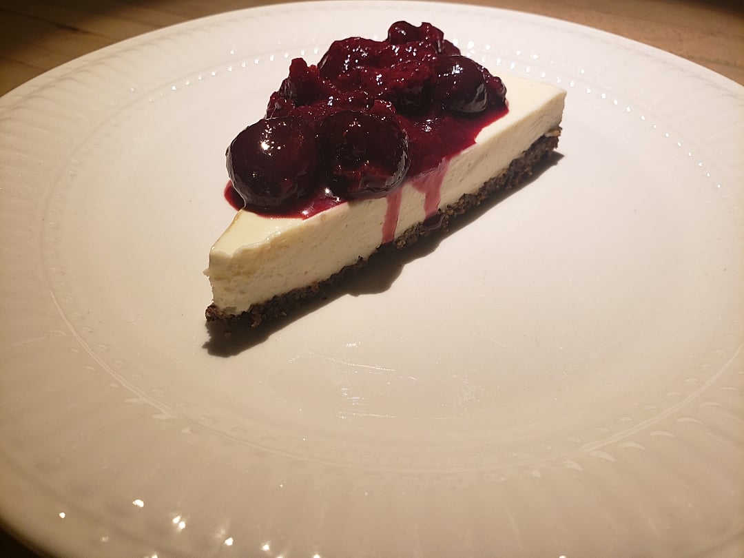 White Chocolate Goats Cheese Cheesecake